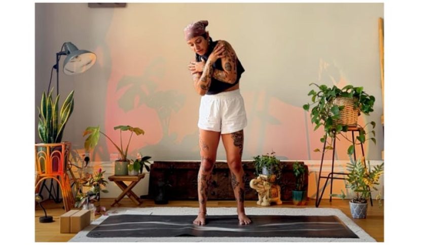 30-Minute Yoga Practice You Can Do in Any Tiny Space