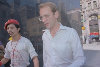 Subway Gunman Bernhard Goetz Strolling into Court