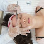 5 Ways Dermaplaning Can Improve Your Skin’s Tone and Texture