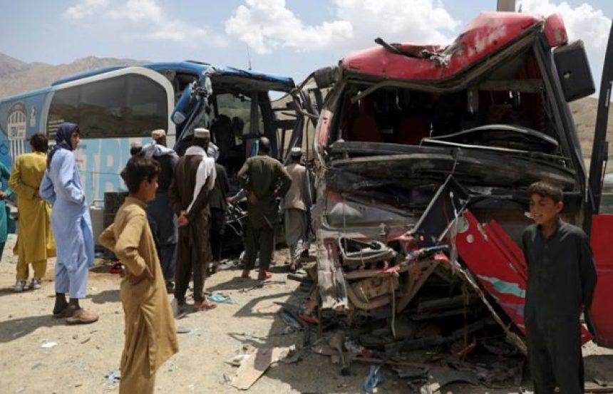 At least 52 killed in two passenger bus crashes in Afghanistan - SUCH TV