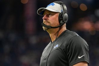 Dan Campbell in preseason vs Colts