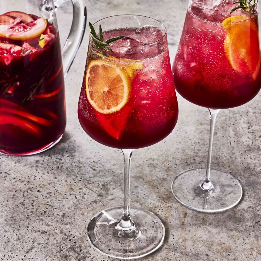 Our Anti-Inflammatory Sangria Mocktail Is Perfect for Dry January