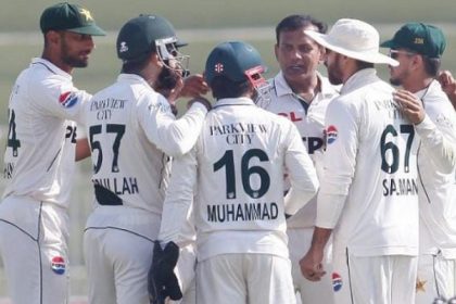 Pakistan unveil playing XI for first South Africa Test - SUCH TV