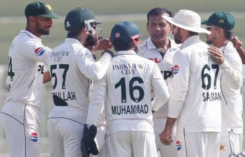 Pakistan unveil playing XI for first South Africa Test - SUCH TV