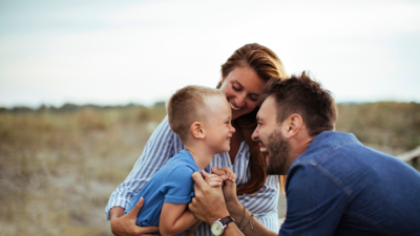 How to balance career with parenting: 8 mantras that work like magic