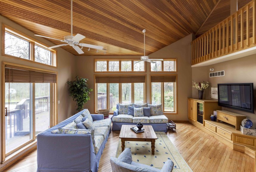 Yes, You Should Run Your Ceiling Fan This Winter (It Actually Keeps Your Home Cozier)