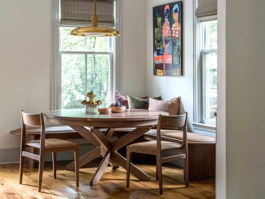 5 Things Design Pros Always Do When Buying Artwork for Their Homes (And You Should Too)