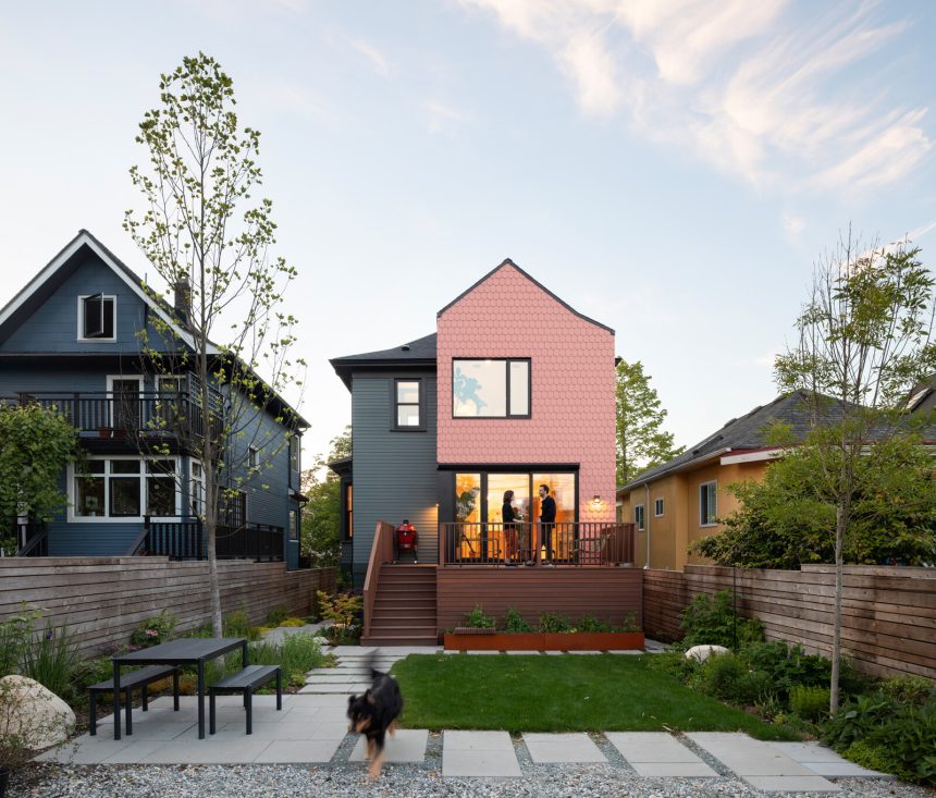 Rebuilding the rear addition gave Aleksandra a chance to play with its form, and make it contrast with the historic body of the Edwardian. Large glass doors lighten up the kitchen and connect it to the deck and backyard.