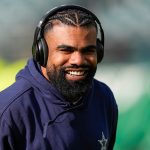 Ezekiel Elliott smiles