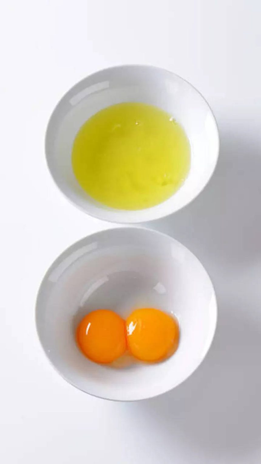 Egg yolk vs Egg white: Which is better for hair growth and why