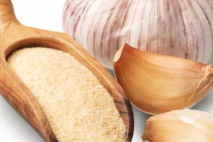 How to use garlic powder to stop hair fall