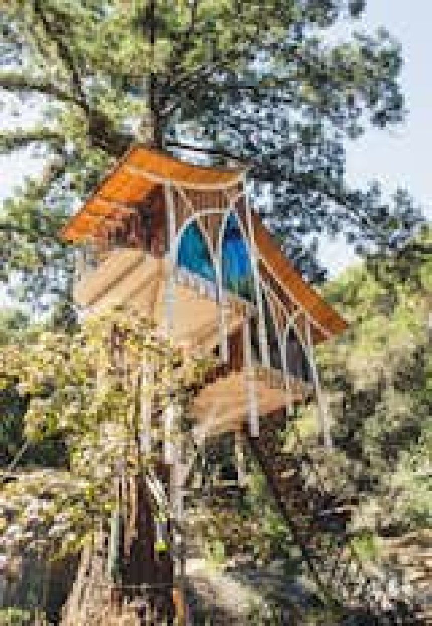 The Rivendllë, the newest design from O2 Treehouse, evokes the whimsy of elven architecture.