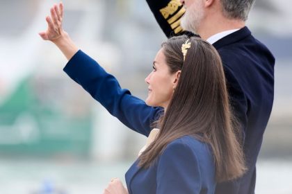 King Felipe VI of Spain and Queen Letizia of Spain wave off Princess Leonor