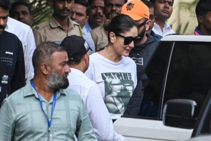 Kareena Kapoor seen leaving Lilavati Hospital. The Indian Express.