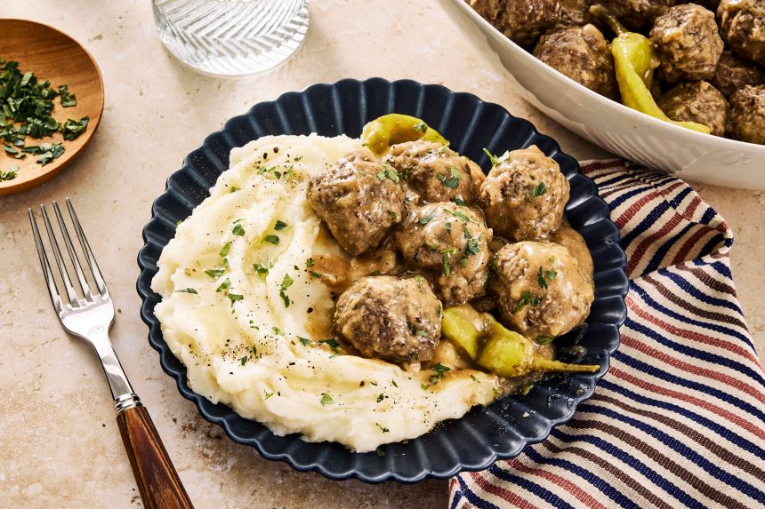 Slow-Cooker Mississippi Meatballs Will Be Your Favorite New Recipe Of 2025