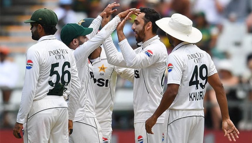 Pakistans Salman Agha (2nd R) celebrates with teammates after the dismissal of South Africas Tristan Stubbs (unseen) during the first day of the second international Test cricket match between South Africa and Pakistan at Newlands stadium in Cape Town on January 3, 2025. — AFP