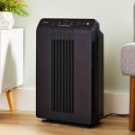 Take on Cold and Flu Season With This Air Purifier That's Earned 31,000+ 5-Star Ratings