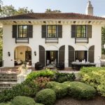 This Historic 1913 Stucco Home in Atlanta Lists for $3.5M