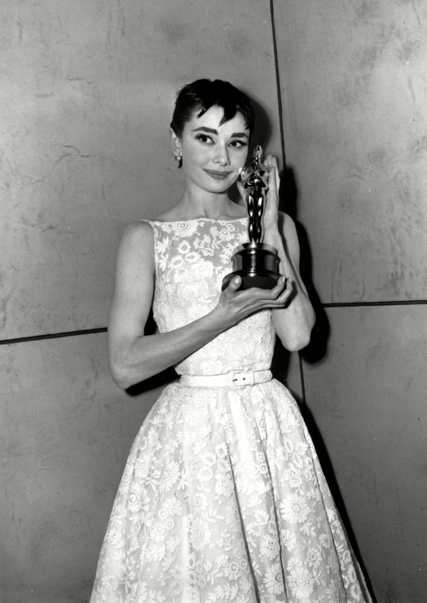 Classic Oscars Gowns: Audrey Hepburn Wins in 1954 - Go Fug Yourself -  Classic Oscars Gowns: Audrey Hepburn Wins in 1954 Go Fug Yourself