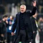 Fener-Gala: Mou requests and gets foreign ref