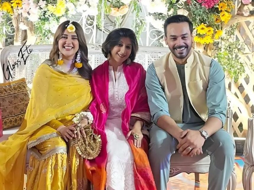 Gohar Rasheed and Kubra Khan’s mehndi ceremony steals spotlight | The Express Tribune