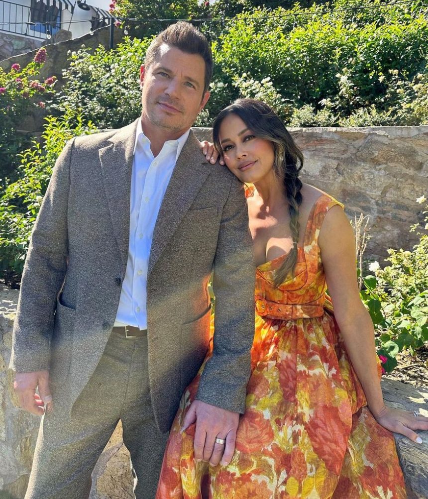 Vanessa Lachey with her husband Nick