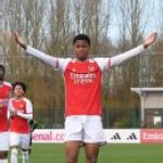 Man Utd sign teen defender Heaven from Arsenal