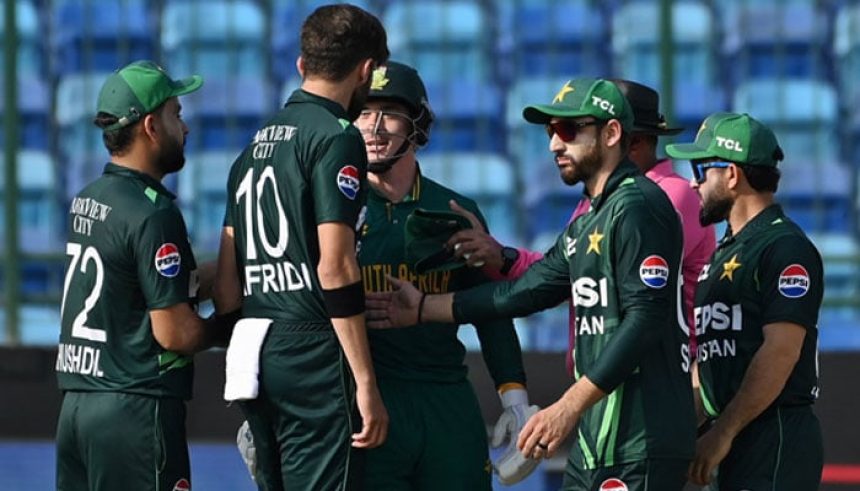 Pakistan pacer Shaheen Afridi during heated argument with South Africas Matthew Breetzke in tri-nation series match in National Bank Stadium, Karachi on February 12, 2025. — PCB